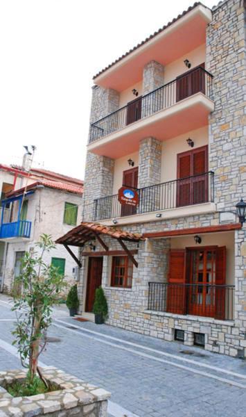קלבריטה Sfaragoulias Inn מראה חיצוני תמונה